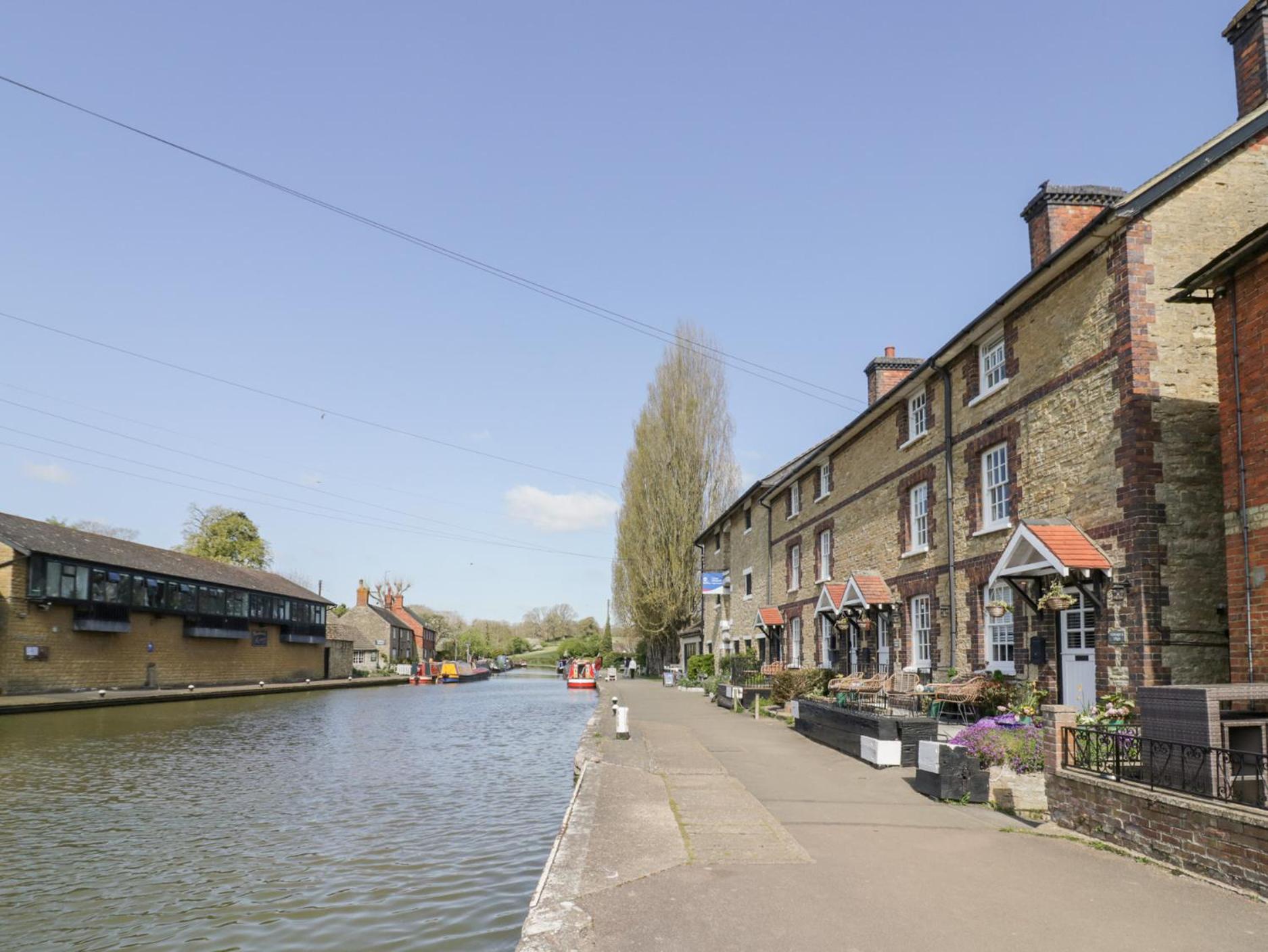 4 Canalside Cottages 토우세스터 외부 사진