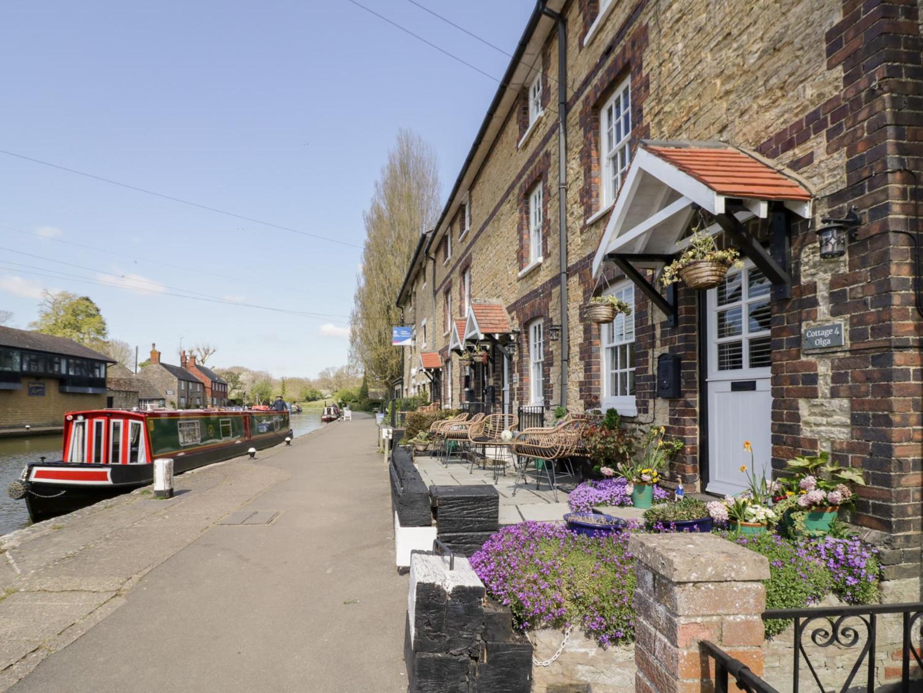 4 Canalside Cottages 토우세스터 외부 사진